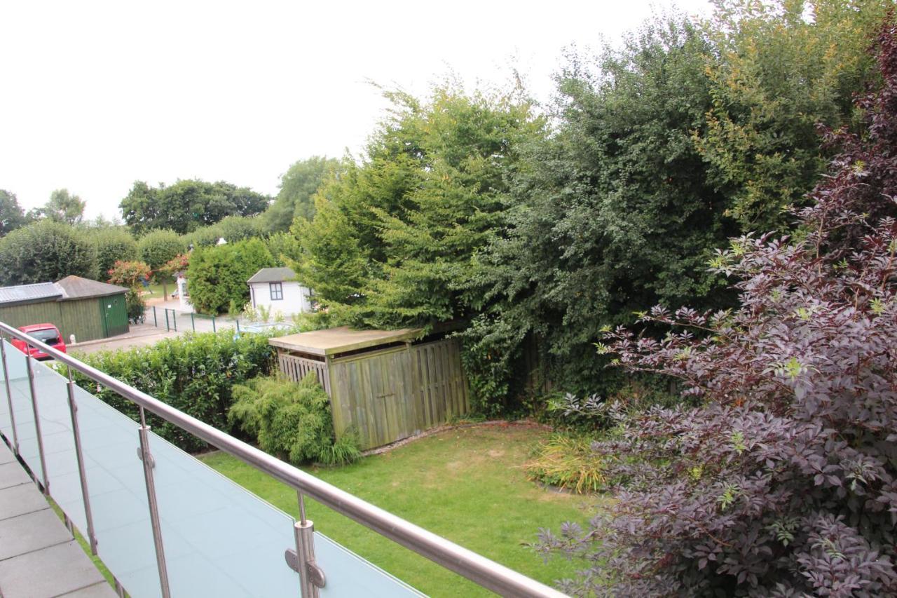 Ferienwohnung Seestern Busum Bagian luar foto